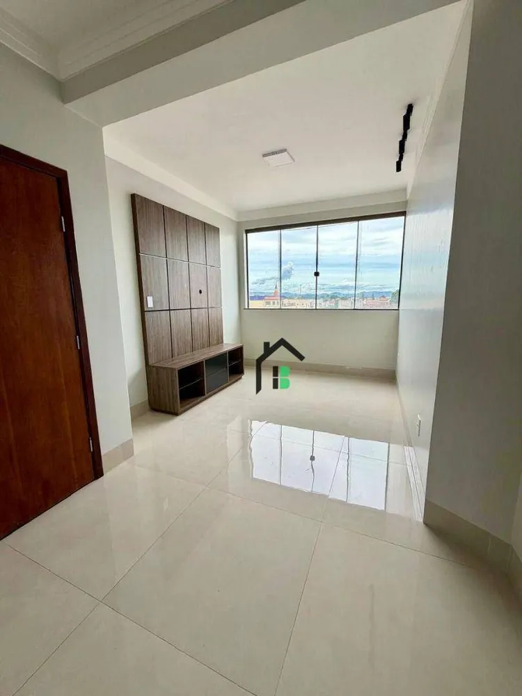 Apartamento, 2 quartos, 63 m² - Foto 2