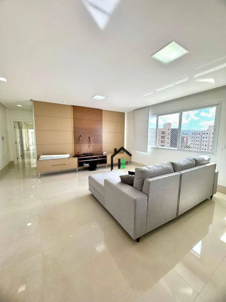 Apartamento, 4 quartos, 305 m² - Foto 1