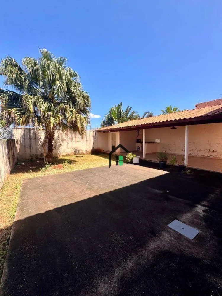 Casa, 4 quartos, 200 m² - Foto 2