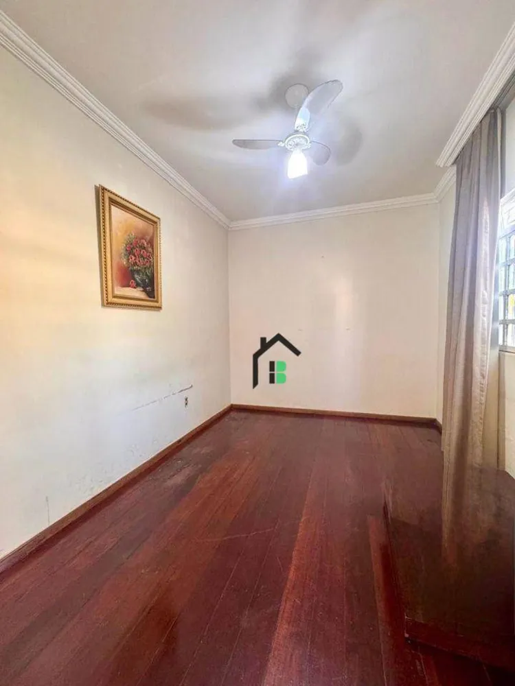 Casa, 4 quartos, 187 m² - Foto 3