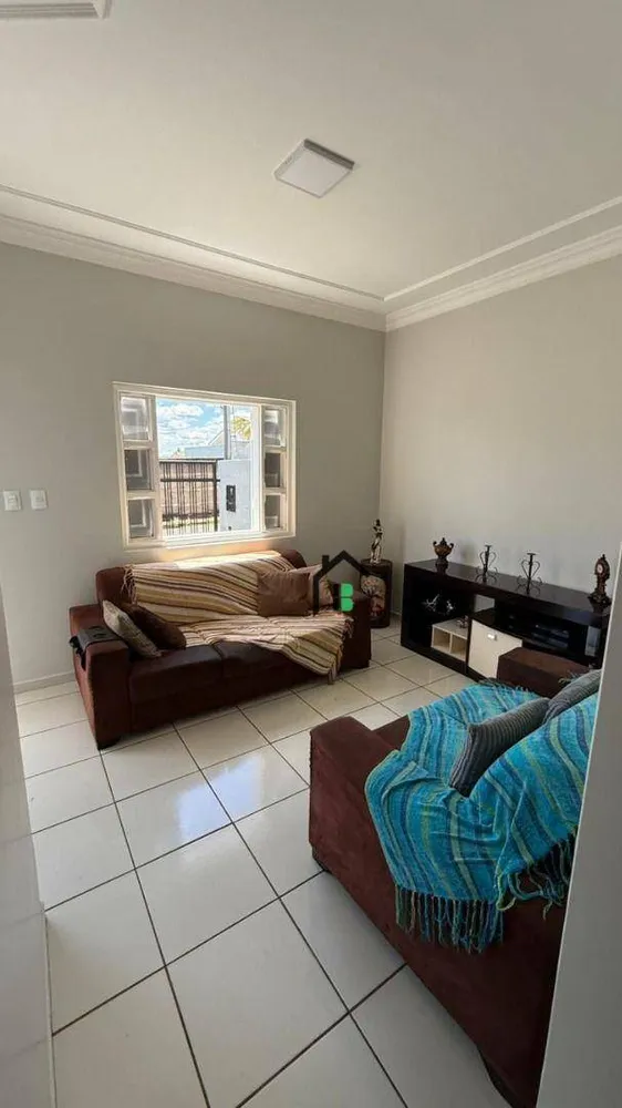 Casa, 3 quartos, 181 m² - Foto 4