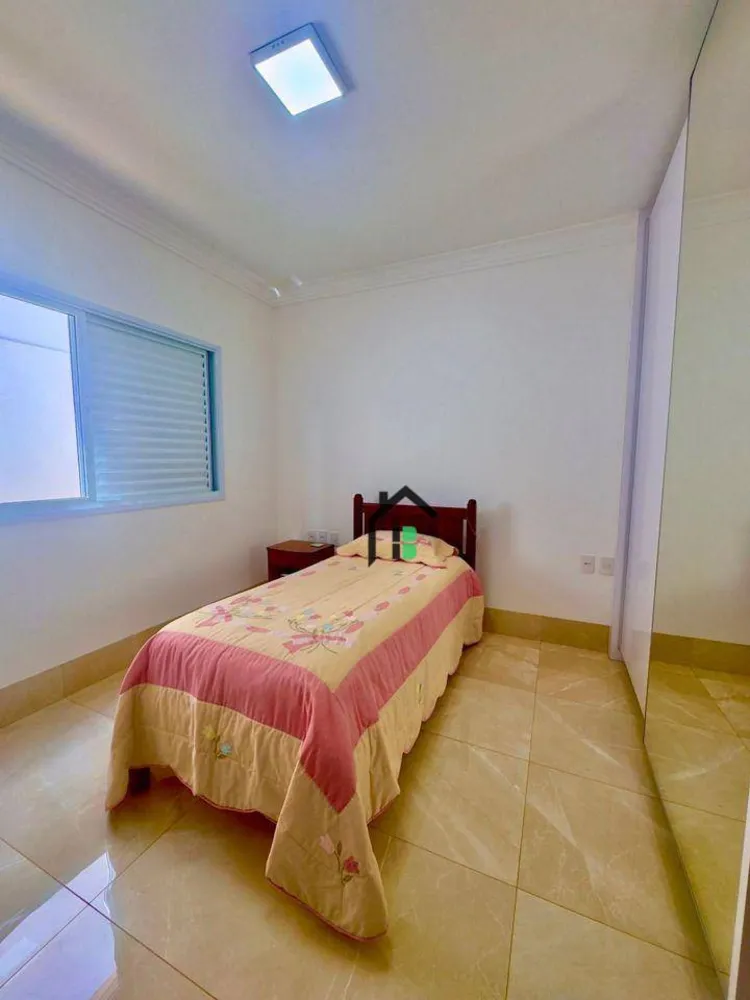Casa, 4 quartos, 213 m² - Foto 8