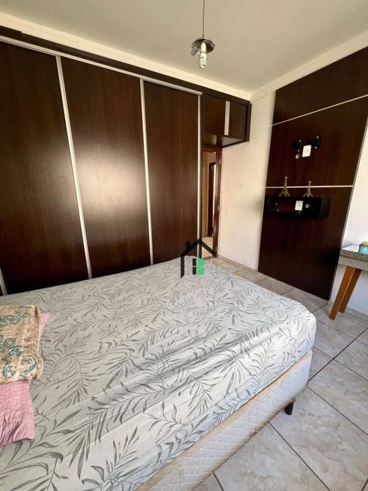 Casa, 4 quartos, 121 m² - Foto 8