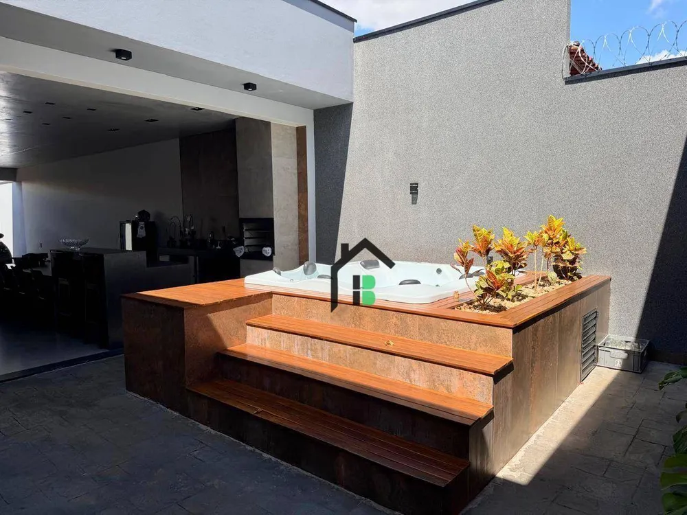 Casa, 3 quartos, 218 m² - Foto 17