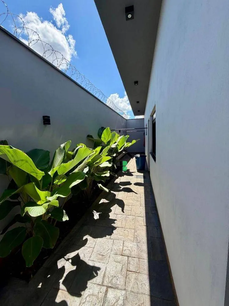 Casa, 3 quartos, 218 m² - Foto 20