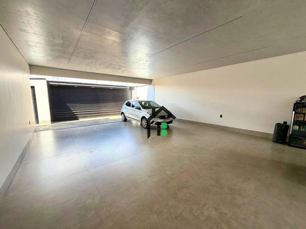 Casa, 3 quartos, 218 m² - Foto 15