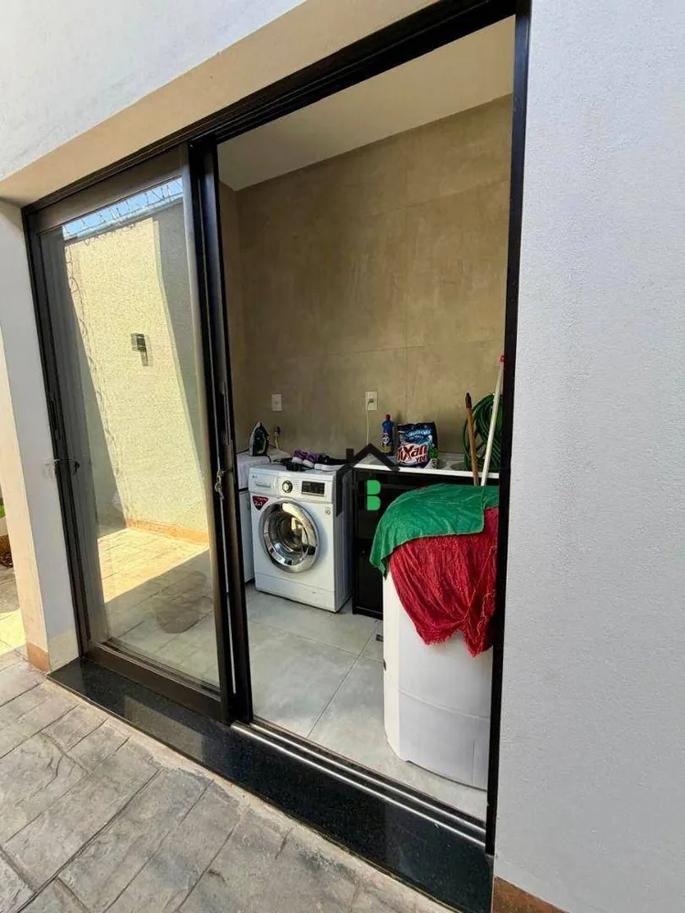 Casa, 3 quartos, 218 m² - Foto 18