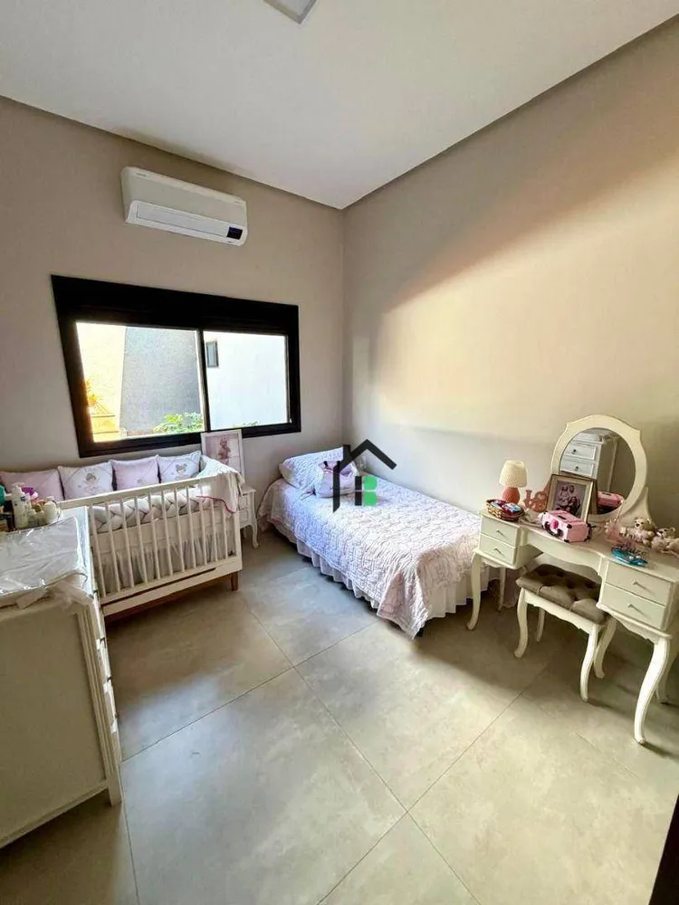 Casa, 3 quartos, 218 m² - Foto 12