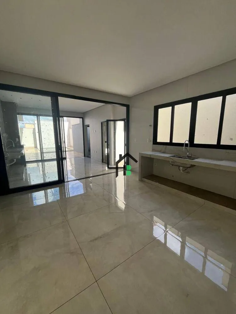 Casa, 3 quartos, 220 m² - Foto 5