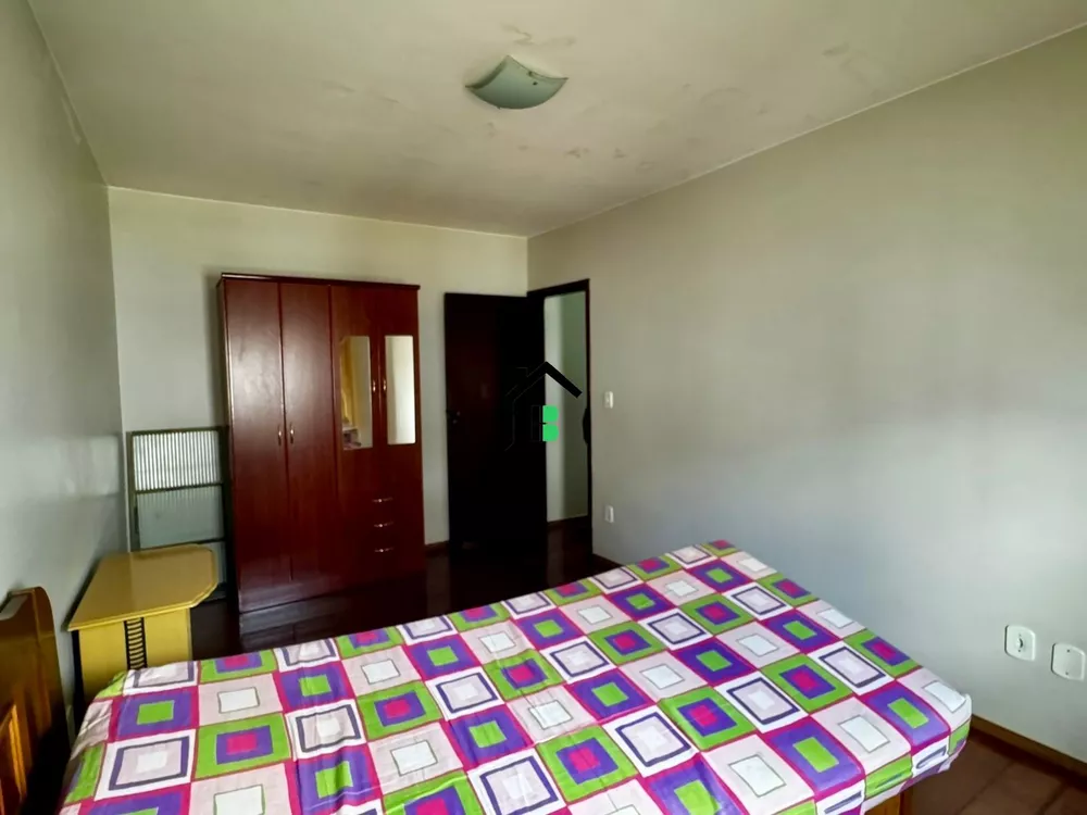 Apartamento à venda com 4 quartos, 211m² - Foto 9