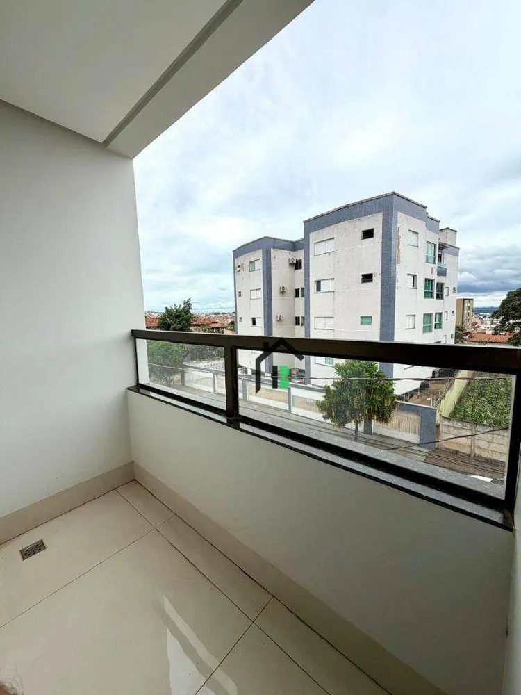 Apartamento, 2 quartos, 65 m² - Foto 1