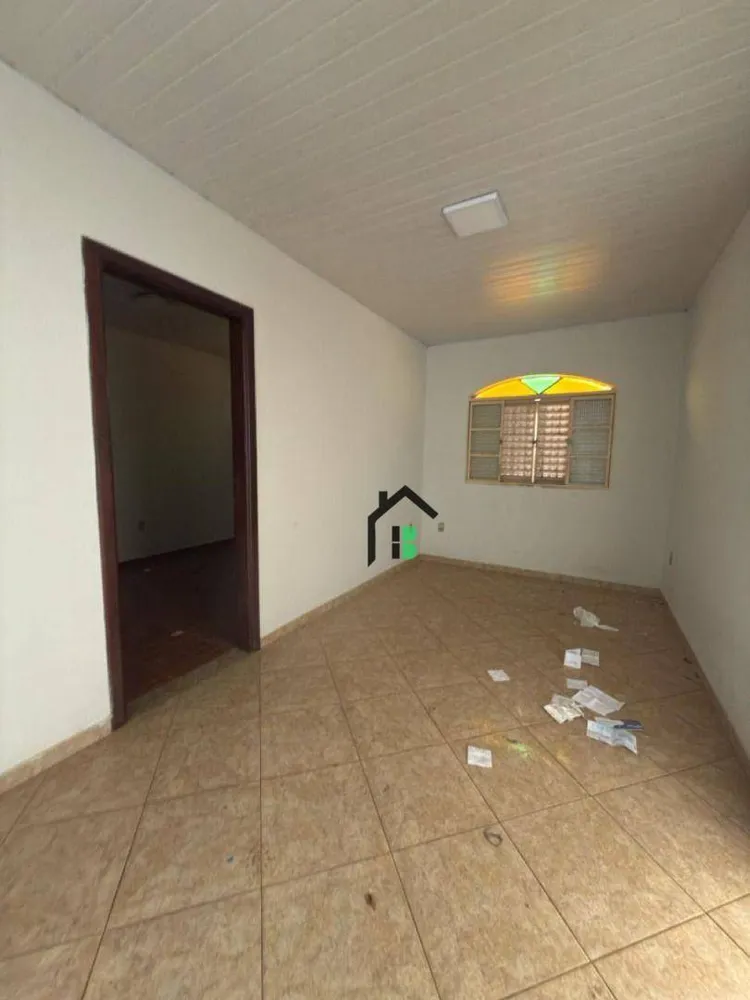 Casa, 4 quartos, 163 m² - Foto 3