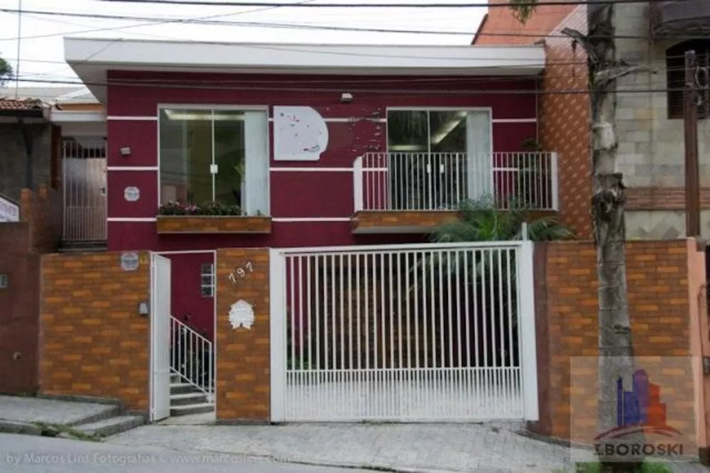 Prédio Inteiro à venda com 3 quartos, 270m² - Foto 1