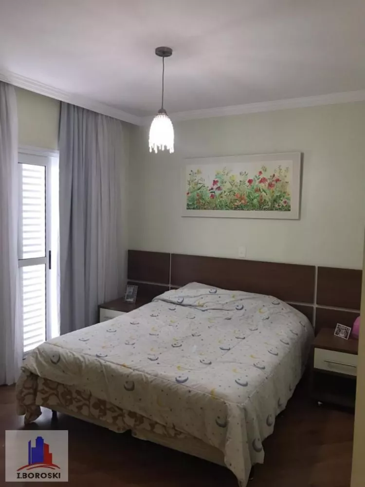 Sobrado à venda com 3 quartos, 200m² - Foto 8