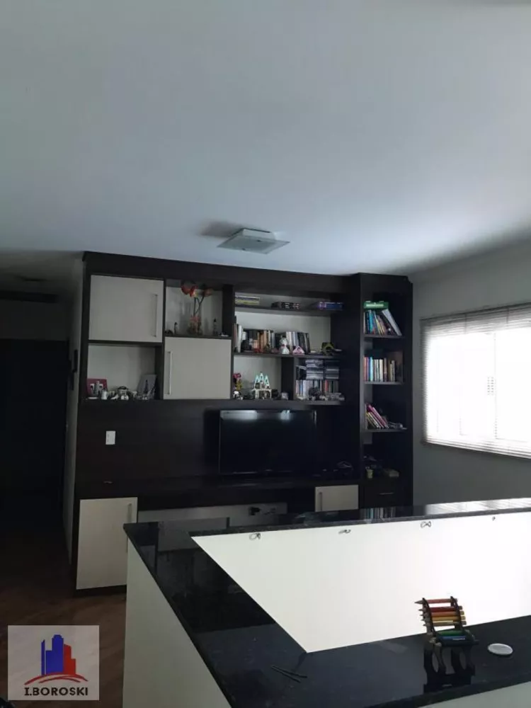 Sobrado à venda com 3 quartos, 200m² - Foto 6