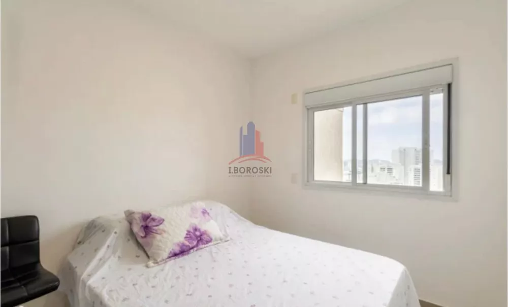 Apartamento à venda com 2 quartos, 77m² - Foto 8