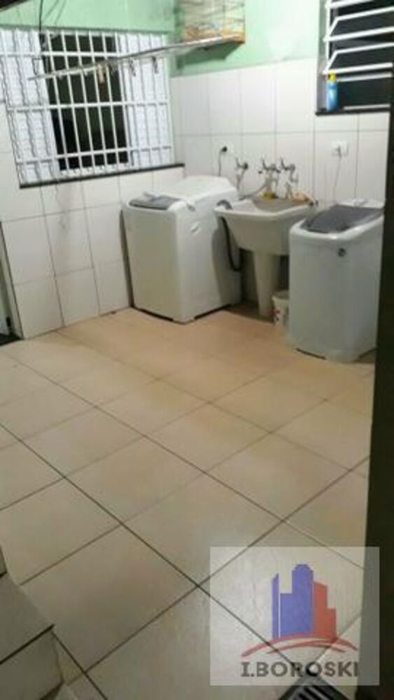 Sobrado, 3 quartos, 200 m² - Foto 8