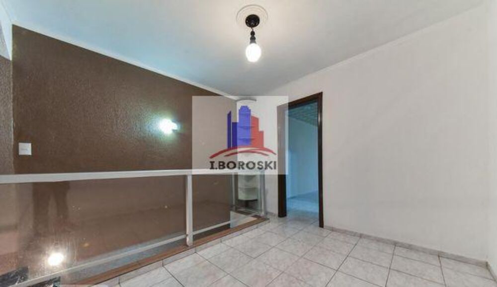 Sobrado, 3 quartos, 258 m² - Foto 2