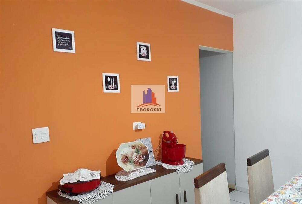 Casa, 3 quartos, 221 m² - Foto 2