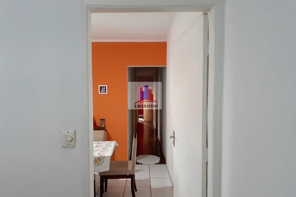 Casa, 3 quartos, 221 m² - Foto 1