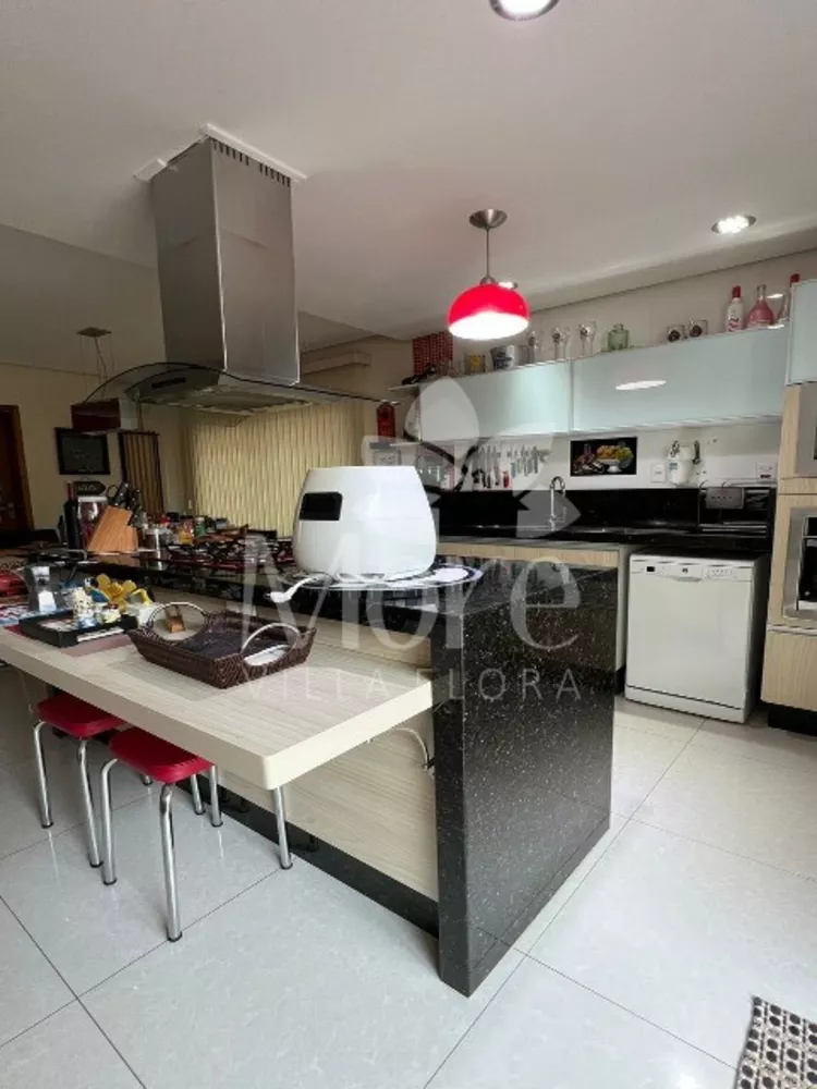 Casa de Condomínio, 4 quartos - Foto 1