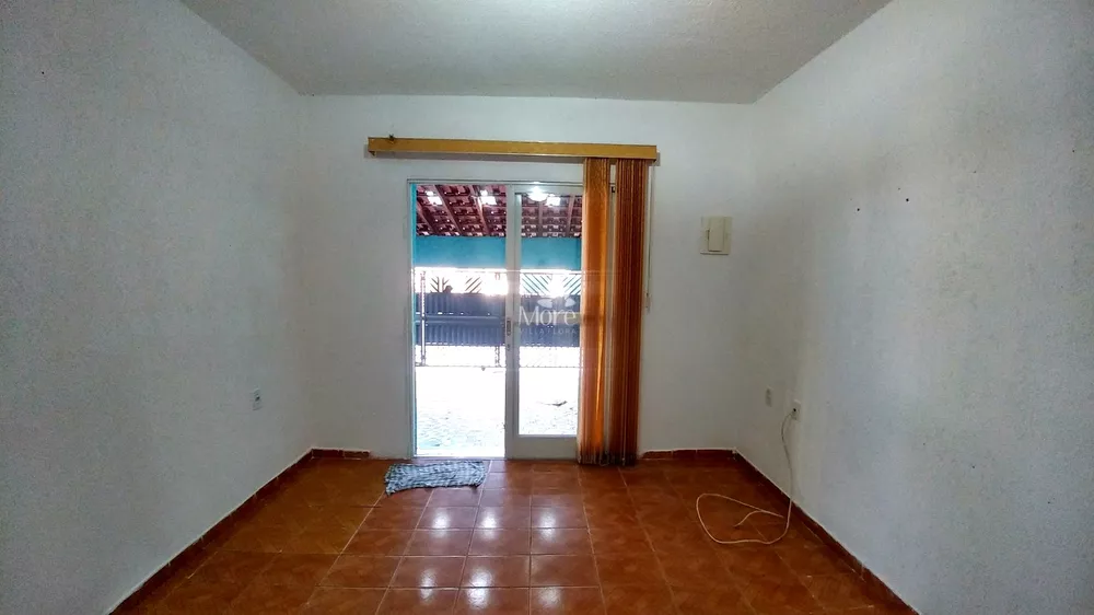 Casa à venda com 3 quartos, 125m² - Foto 2