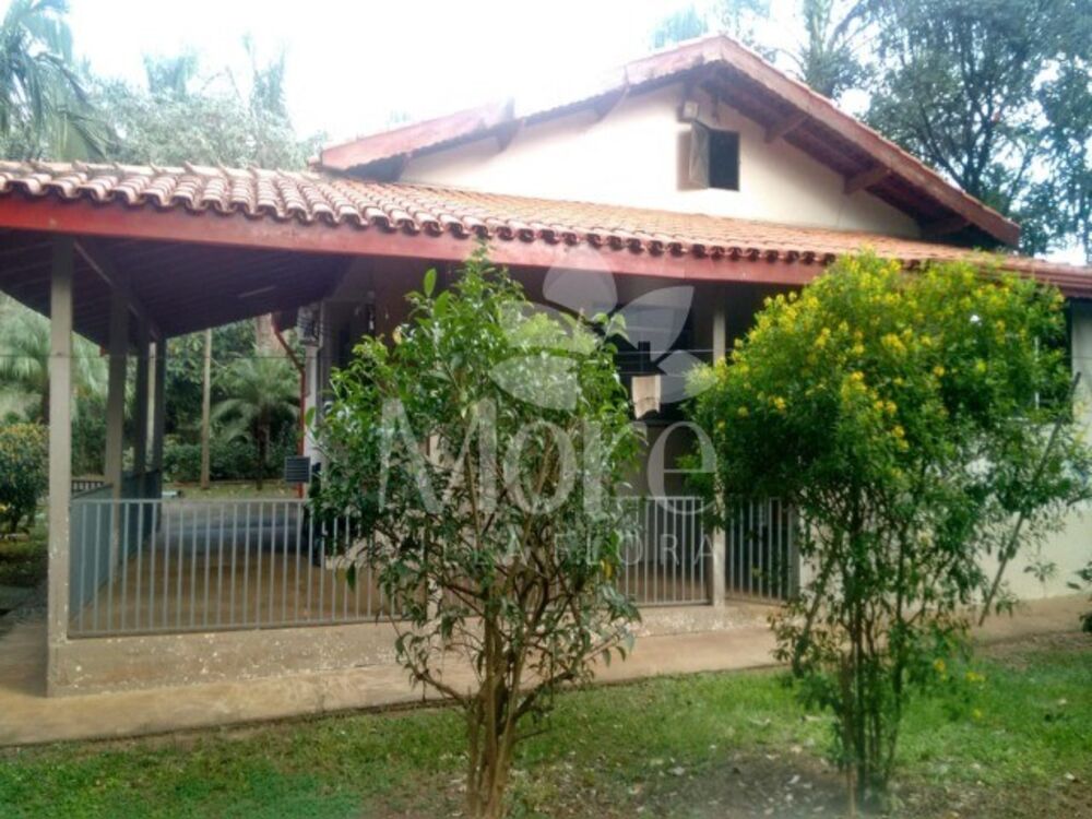 Chácara à venda com 2 quartos, 2530m² - Foto 2
