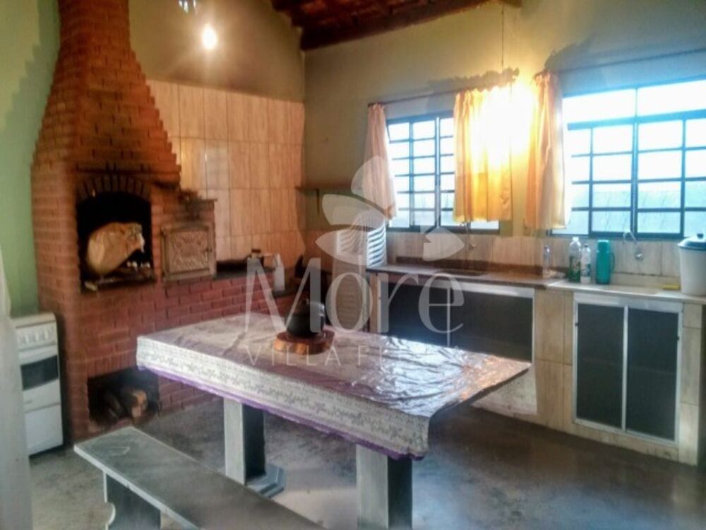 Chácara à venda com 2 quartos, 2530m² - Foto 8