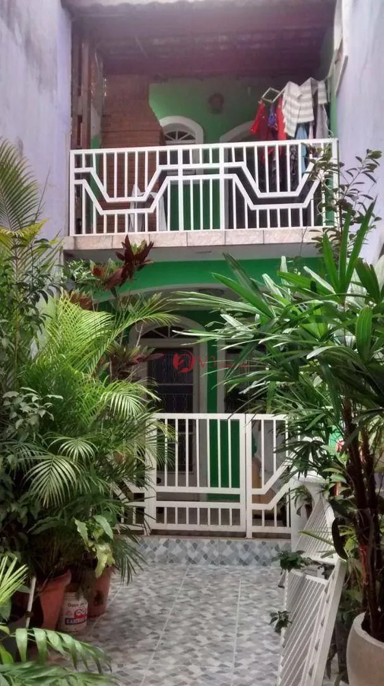 Sobrado, 4 quartos, 180 m² - Foto 1