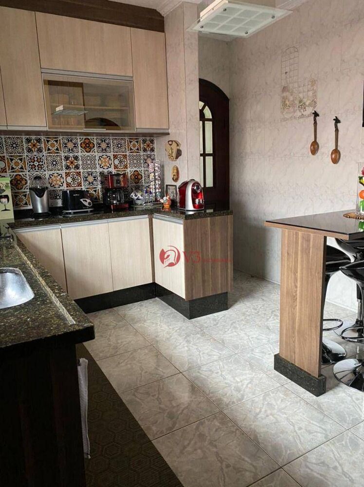 Sobrado, 3 quartos, 250 m² - Foto 3