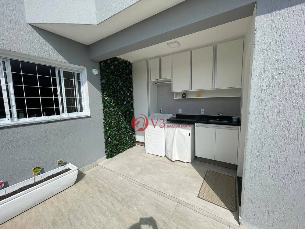 Sobrado, 3 quartos, 456 m² - Foto 1