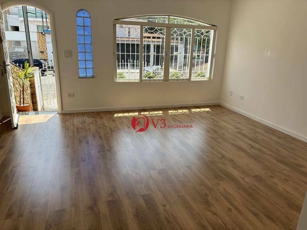 Sobrado, 4 quartos, 180 m² - Foto 1