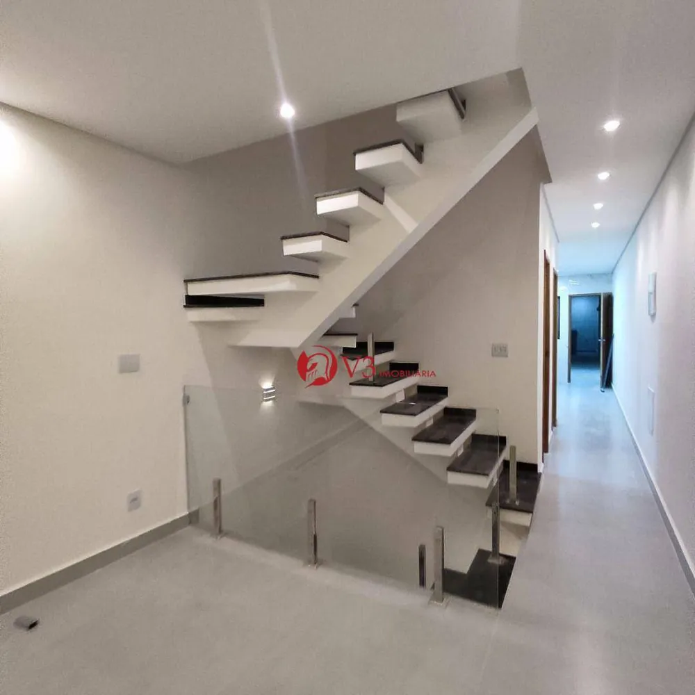 Sobrado, 3 quartos, 168 m² - Foto 1