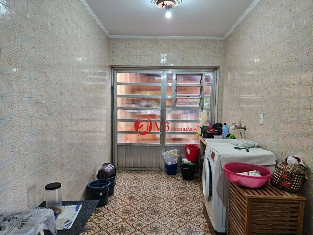 Sobrado, 3 quartos, 201 m² - Foto 1