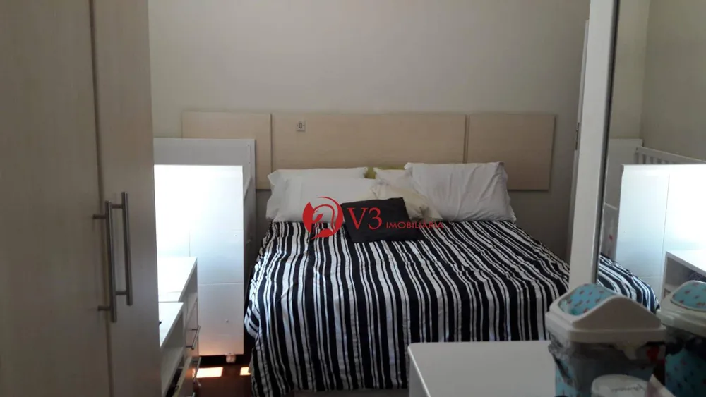 Casa, 3 quartos, 200 m² - Foto 9