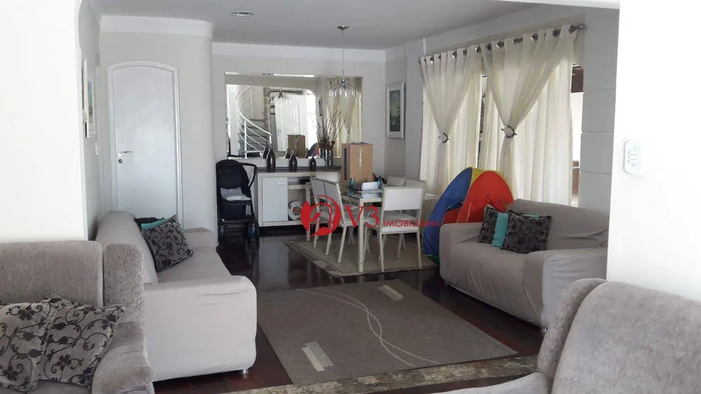 Casa, 3 quartos, 200 m² - Foto 14