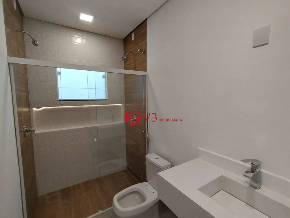 Sobrado, 3 quartos, 180 m² - Foto 1