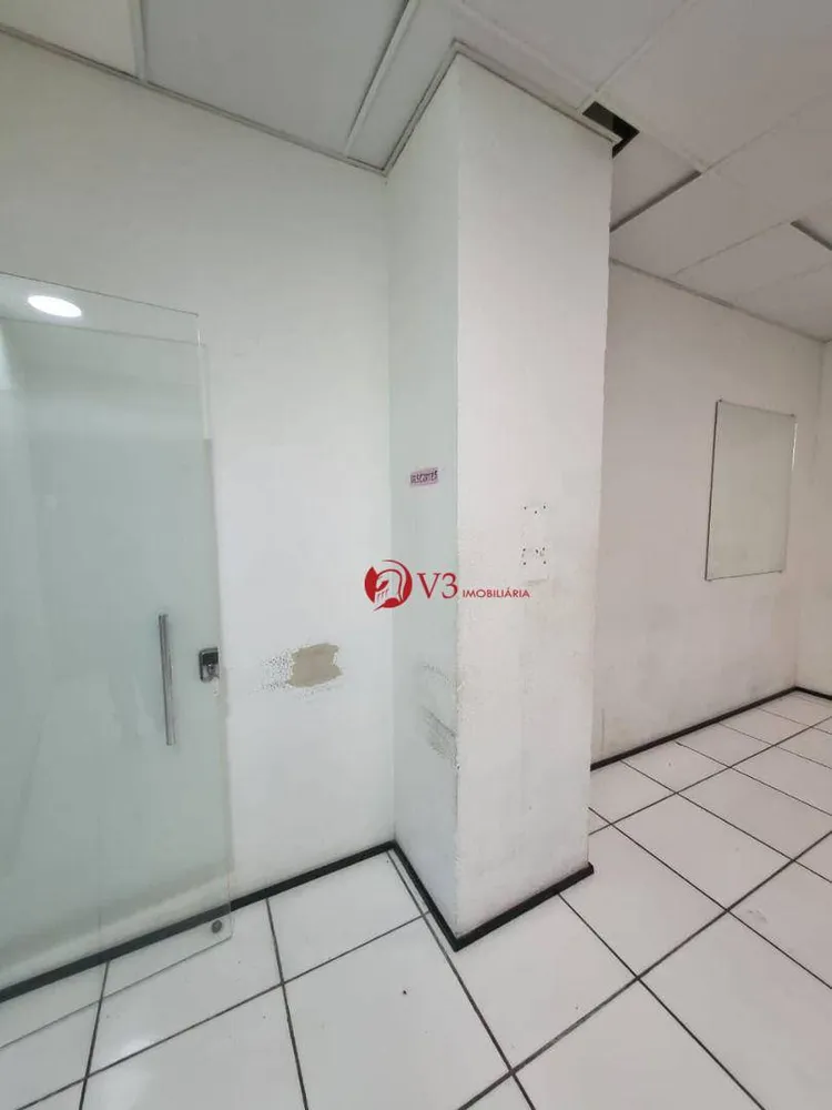 Depósito-Galpão, 6100 m² - Foto 2