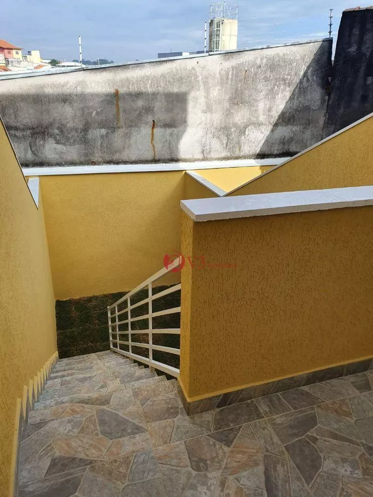 Sobrado à venda com 2 quartos, 67m² - Foto 2