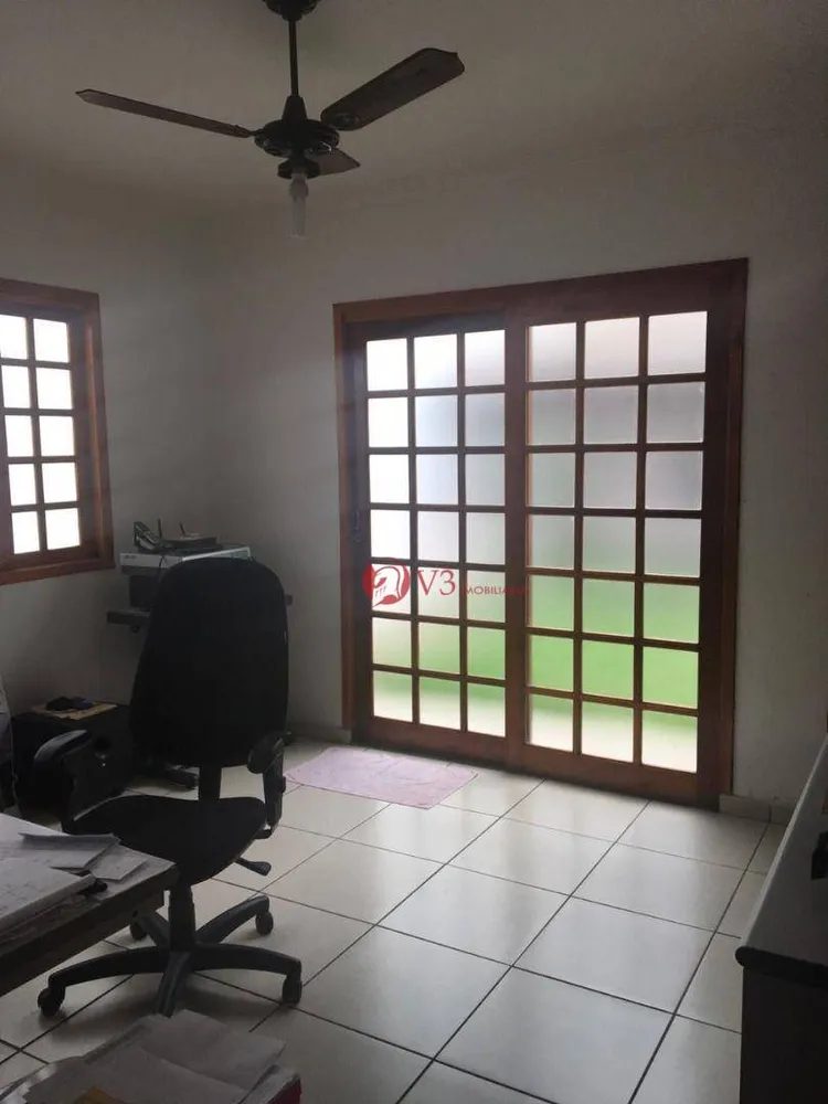 Sobrado, 4 quartos, 300 m² - Foto 4