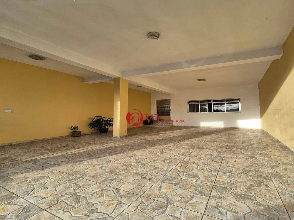 Sobrado, 3 quartos, 200 m² - Foto 3