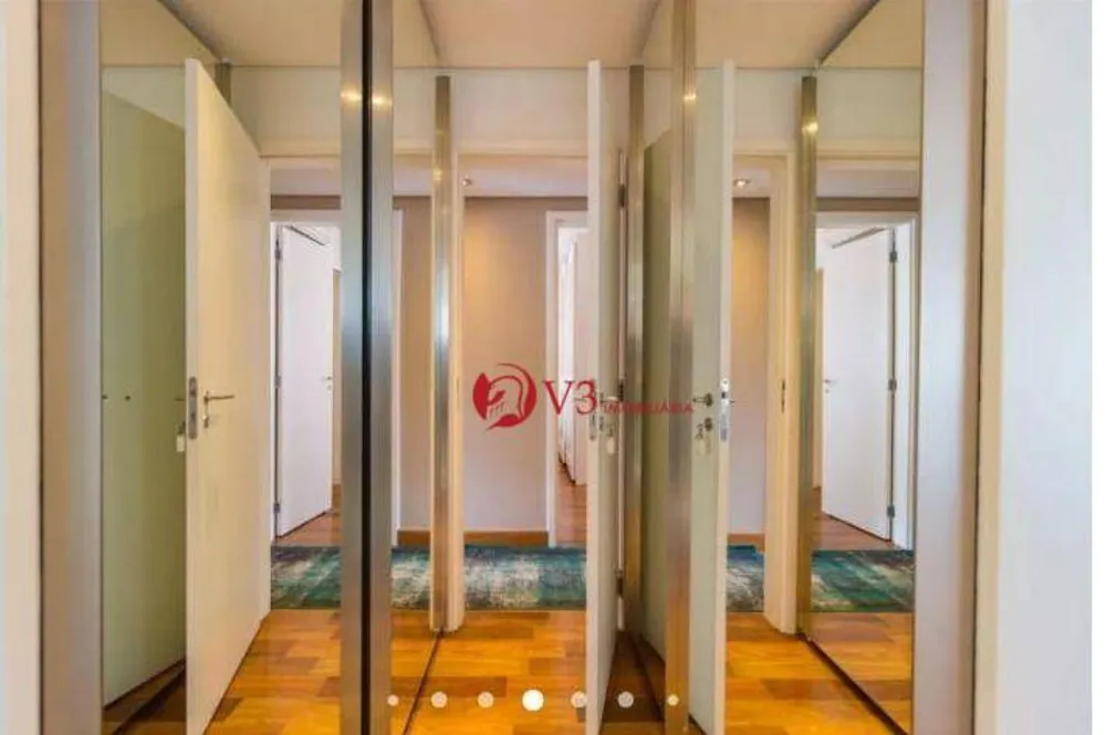 Apartamento, 3 quartos, 205 m² - Foto 1