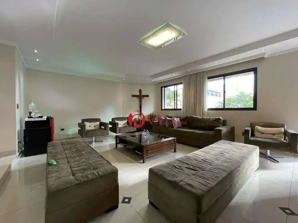 Apartamento, 3 quartos, 186 m² - Foto 1