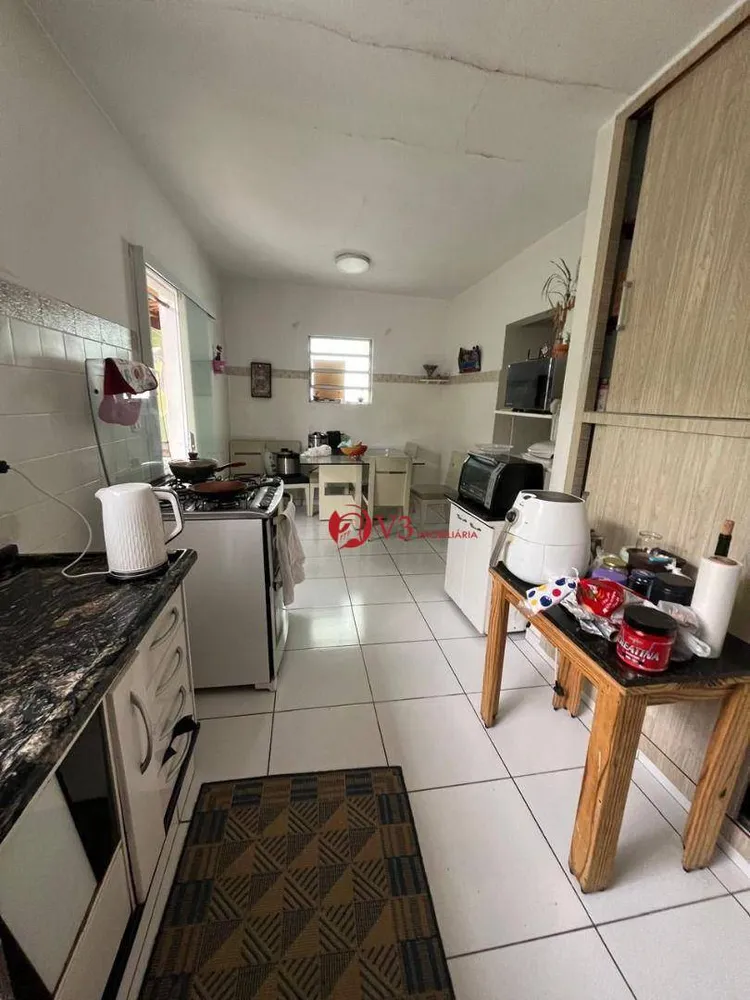Casa, 4 quartos, 290 m² - Foto 3