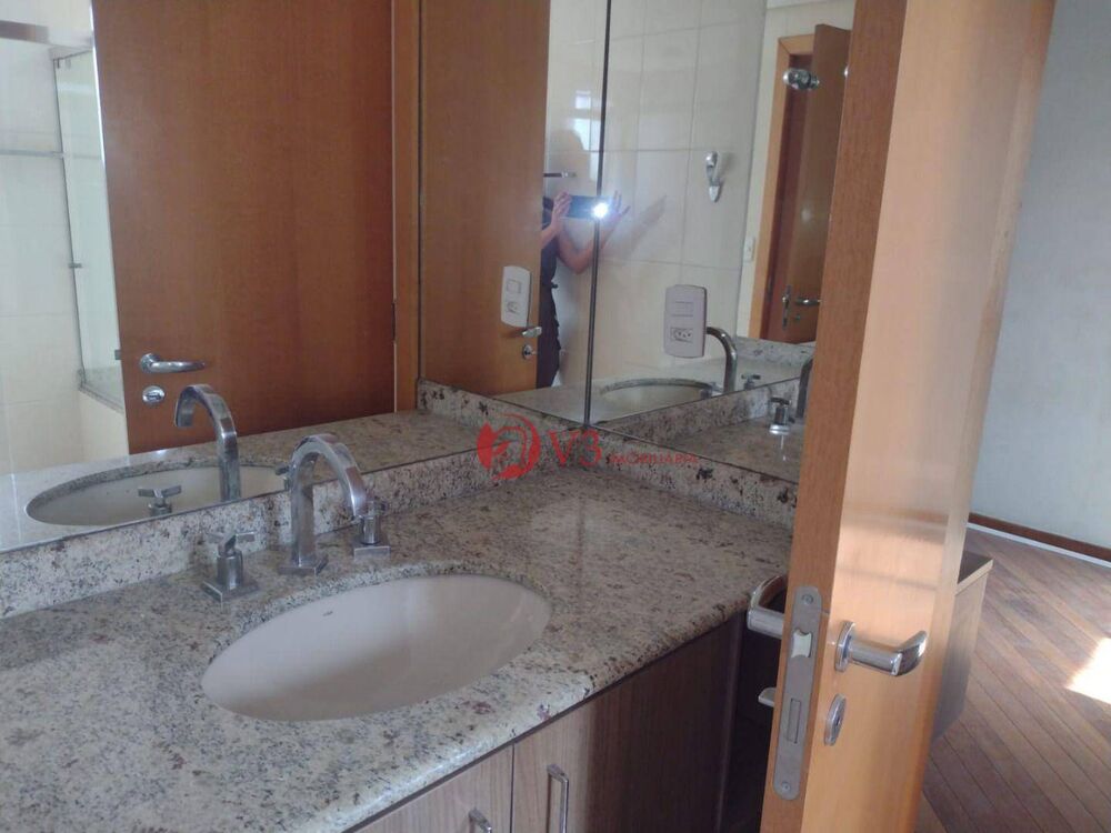 Apartamento, 3 quartos, 150 m² - Foto 2
