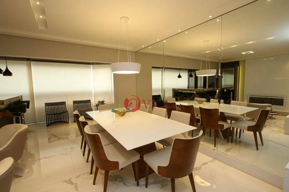 Apartamento, 4 quartos, 202 m² - Foto 2