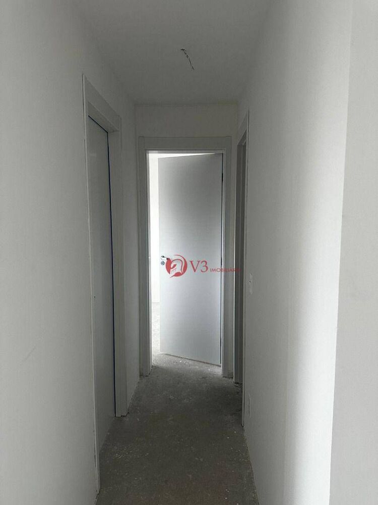 Apartamento à venda com 2 quartos, 70m² - Foto 9