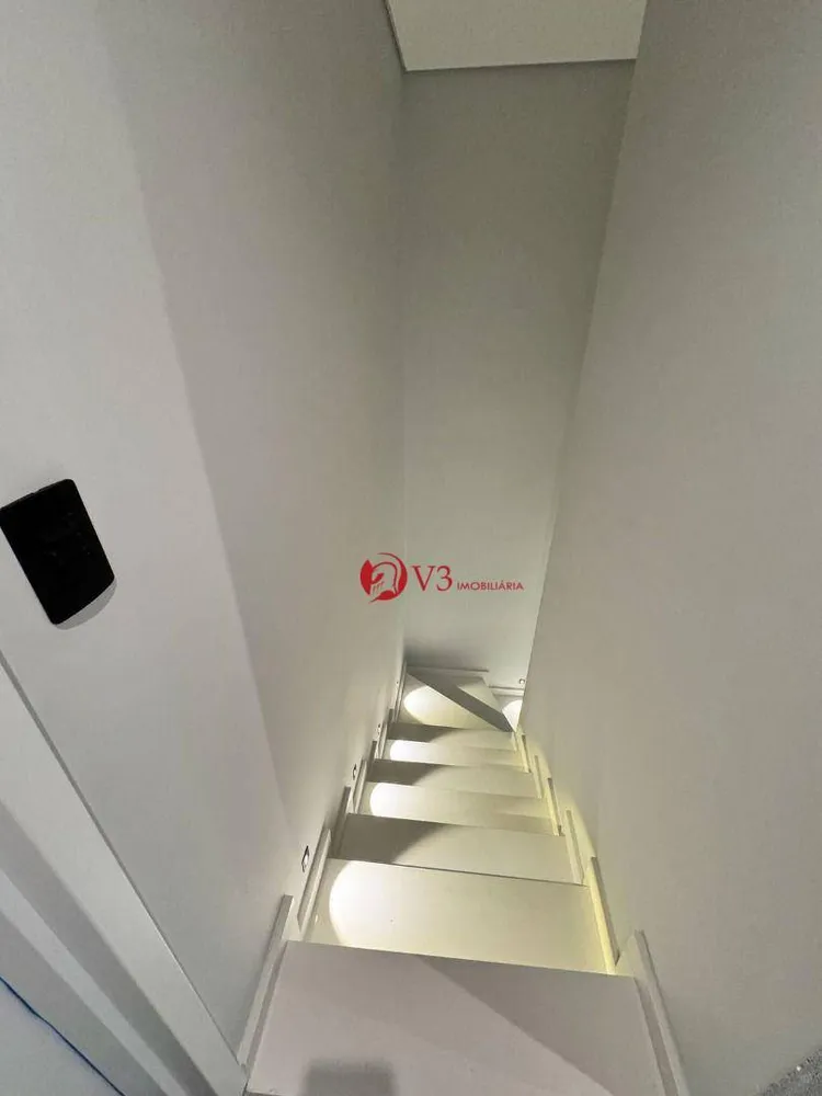 Sobrado, 3 quartos, 200 m² - Foto 6
