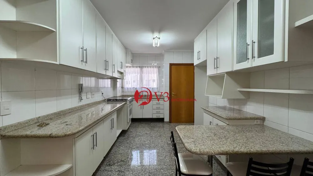 Apartamento, 3 quartos, 130 m² - Foto 3