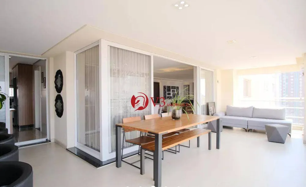 Apartamento, 4 quartos, 234 m² - Foto 11
